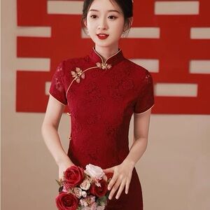 Elegant Red Lace Cheongsam Dress